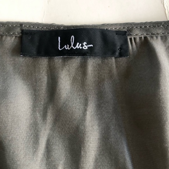 Lulu’s Woman’s Ain't It Grand Olive Green Satin Surplice Romper Size M/L - Picture 9 of 16